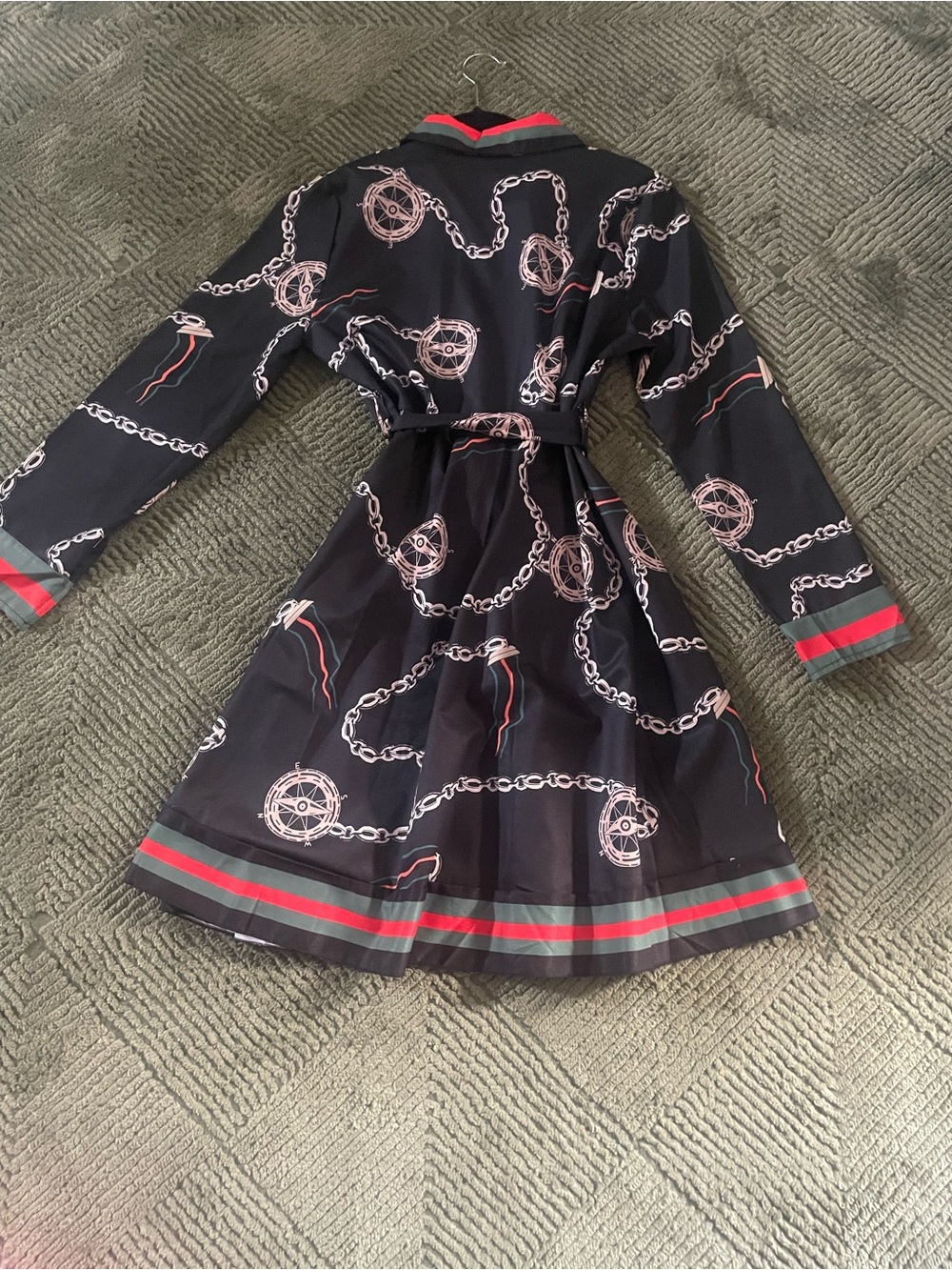 Dress - Picture 2 of 2